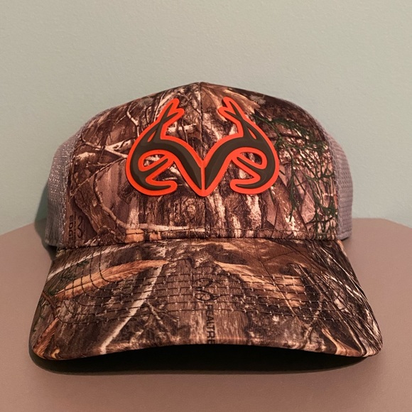 Realtree Accessories Nwt Mens Realtree Hat Poshmark